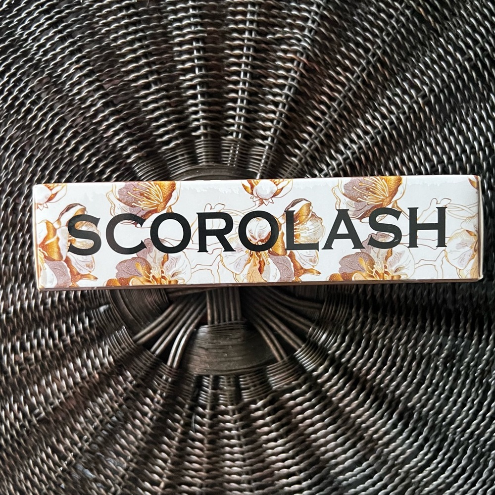 SCOROLASH SERUM - New in Sealed Box, Full Size, Expires 04.02.2027